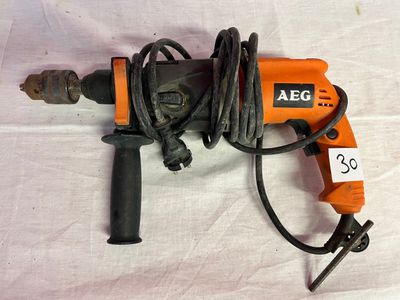AEG - perceuse à percussion BH22E
