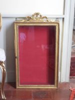 PAIRE DE CHAISES volantes de style Louis XV en bois mouluré,… (photo 5)