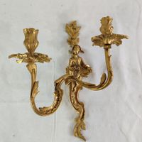Paire d'appliques de style Louis XV en bronze doré. (photo 4)