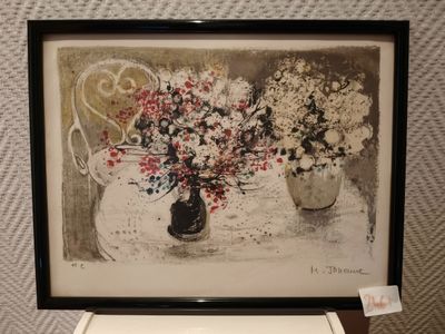 une peinture de fleurs dans un vase sur une table