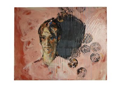 une peinture représentant le visage d'une femme sur un fond rose