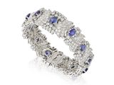 un bracelet en diamants et saphirs, signé Van Cleef