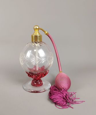 FLACON VAPORISATEUR de parfum en cristal taillé, gravé de fl…