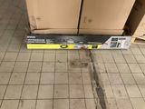 a box that is sitting on the floor next to a box