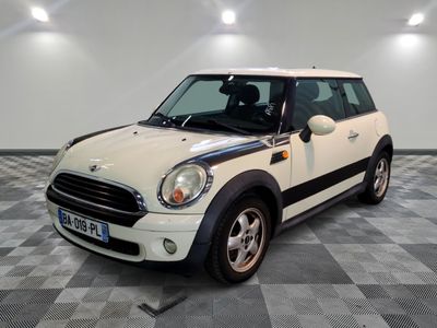 MINI - HATCH 1.4I - 95 ONE - ES - Mise en service: 08/10/200…