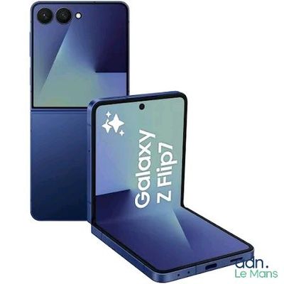Le téléphone Samsung Z Flip est présenté à côté d'une image du téléphone Galaxy Z Flip