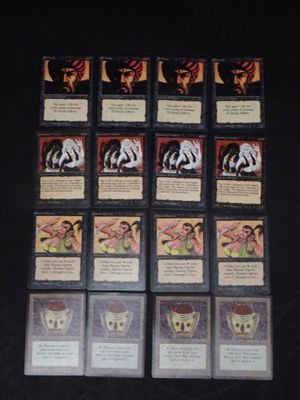Ce jeu de cartes comporte de nombreuses cartes.