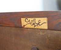 Etablissements GALLE, Nancy. Petit meuble d'appui en noyer o… (photo 6)