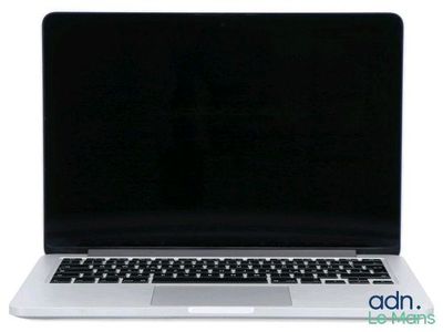 Apple MacBook Pro 13 pouces, processeur Core i5 à 2,3 GHz / 8 Go de mémoire vive / SSD de 500 Go