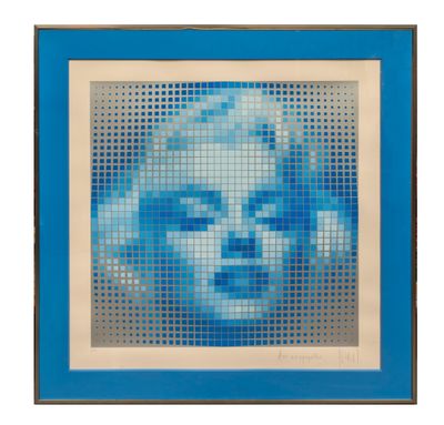 une image représentant une photo de Marilyn Monroe dans un cadre bleu
