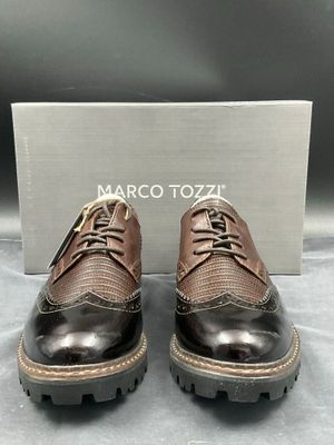 Chaussures Oxford à lacets en cuir marron pour homme de la marque Marc Tozzi