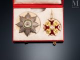 a small box with a medal and a star on it