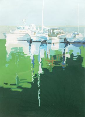 un tableau représentant des bateaux sur l'eau par une journée ensoleillée
