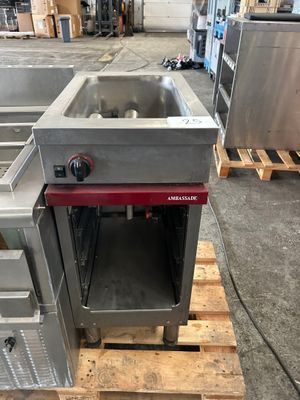 Bain marie, dimensions : L 50x80x93, panneau de commande à f…