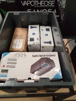 Un lot de matériel informatique et de bureautique comprenant… (photo 2)