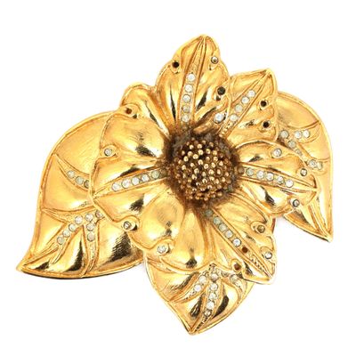 broche en forme de fleur plaquée or, ornée de pierres en cristal et de feuilles