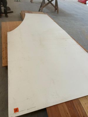 1 plaque melaminé blanc 10 mm en 1,85/4,15 mètres Cassé au d…