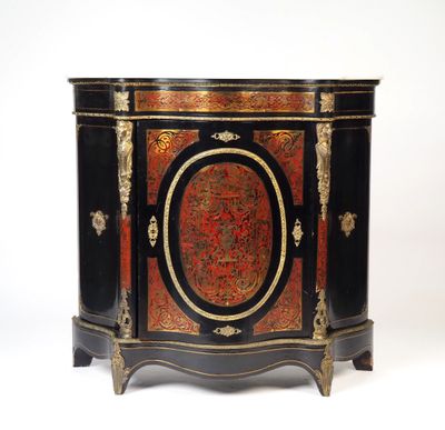 Meuble d'appui Napoléon III en marqueterie, facade et cotés …