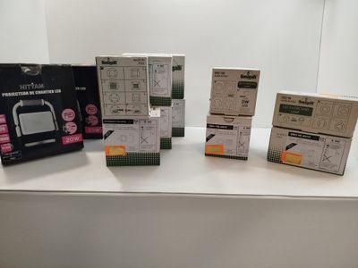 Lot de luminaires extérieurs - NITYAM FUMAGALLI - Projecteur…