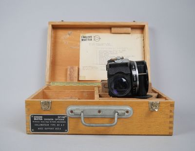 MATRA Collimateur Type 83 A 3 avec support 813 A