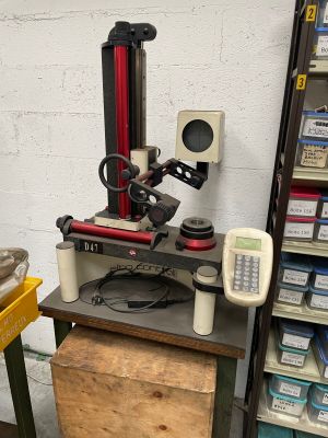 a machine that is sitting on top of a table
