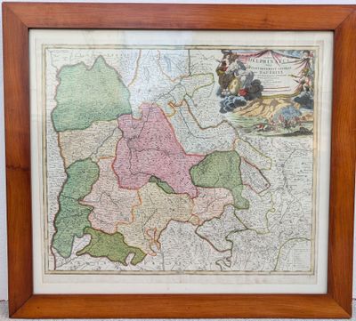 une carte encadrée de la ville de Londres dans un cadre en bois
