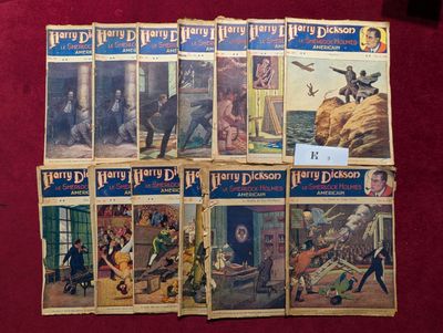 de nombreux livres de Harry Potter exposés sur la table