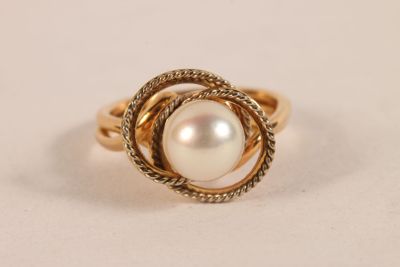 Bague en or jaune 750 ‰ sertie d'une perle de culture dans u… - Photo 1