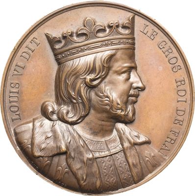 une image montrant un gros plan d'une médaille sur laquelle figure une couronne