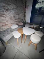 G20: 6 banquettes grises, 3 tables basses gigogne, 4 chaises… (photo 3)