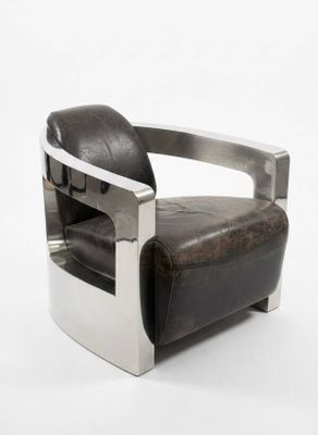 Travail contemporain Fauteuil à structure en métal poli et a…
