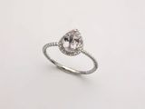 une bague de fiançailles en or blanc sertie d'un morgan morgan morgan morgan morgan morgan morgan morgan morgan morgan morgan morgan morgan morgan morgan morgan morgan morgan morgan morgan morgan morgan morgan