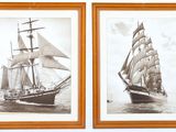 deux photos en noir et blanc représentant un bateau et un bateau dans l'eau