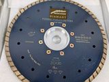 an image of a diamond blade in a box