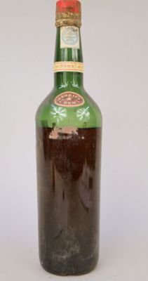 1 Bt de Rhum Negrita Old Nick Bardinet.