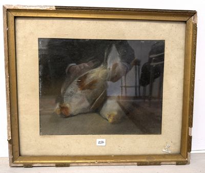 tableau représentant une vache couchée par terre, dans un cadre
