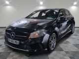 la mercedes cla est garée dans un garage dont le sol est recouvert de carreaux