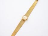 une montre-bracelet pour femme en or 18 carats