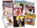 un grand nombre de livres posés sur une table