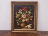 une peinture de fleurs dans un vase sur une table