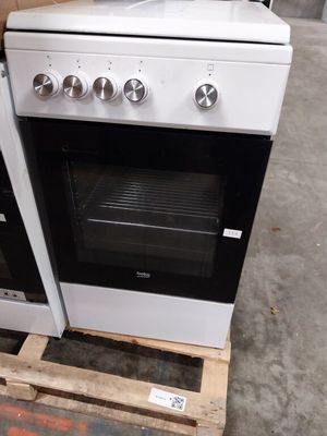 Cuisinière gaz Beko FSG52000DWC (traces d'utilisation, non testée, man
