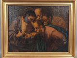 une peinture à l'huile représentant un homme tenant un bébé dans ses bras, en compagnie de deux autres personnes