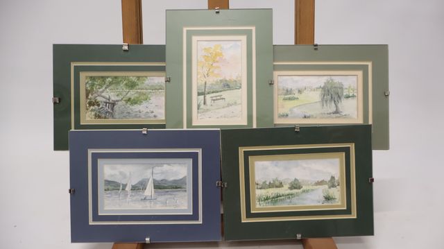 Suite de 5 aquarelles. « Paysages. Signature à identifier. 6 X 11...