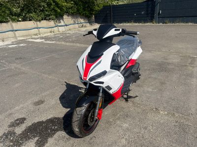 LEXMOTO DIABLO 125 - Genre : MTL - Couleur : ROUGE - Tva réc…