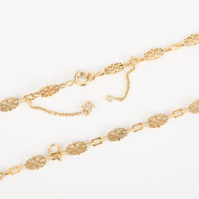 Sautoir en or maille ajourée, formant collier double rang. - Photo 1