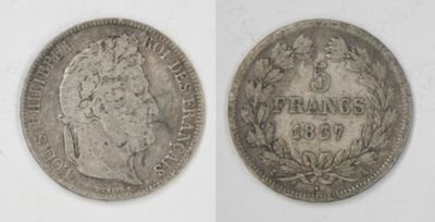 two different sides of a silver coin with a woman ' s head on it
