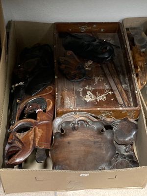 a box full of shoes and other items that are in it