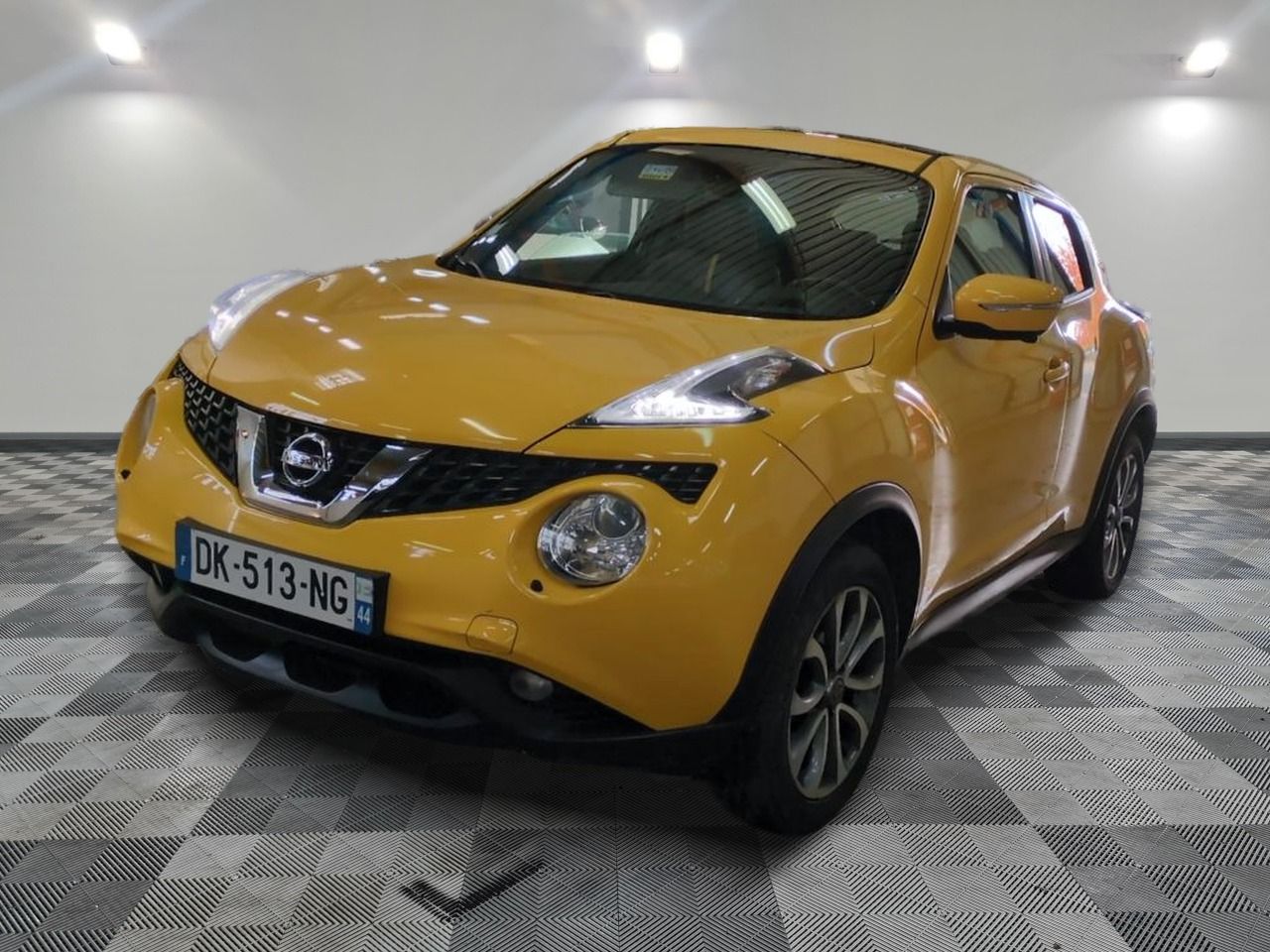 NISSAN - JUKE 1.6E 117 TEKNA XTRONIC A - ES - Mise en servic…