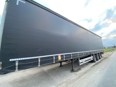 SCHMITZ *SEMI-REMORQUE CARGOBULL - Immatriculation : FM-664-XK - Genre