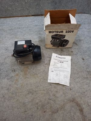 Moteur éléctrique 220V M80 S2 asynchrone monophase (jamais u…